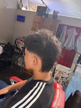 サンアンドマーリィズバーバー 駅前店(SON&MARLEY'S BAR BER) マレットヘアー