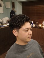 ディーアイジーカットクラブ(DiG CUT CLUB) ツーブロックパーマ