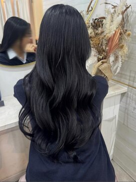 エルバイラビス 大宮(elu by lovis) 《honoka》ワンカラー/ブルーブラック