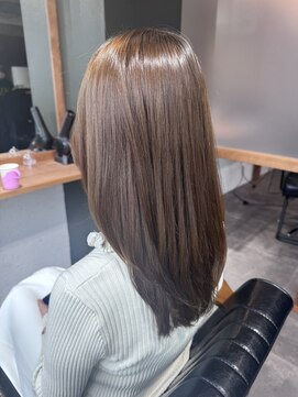 イチパーセント 横浜(1%) 着物ヘア/ダークアッシュ/ミディアムレイヤーカット/横浜