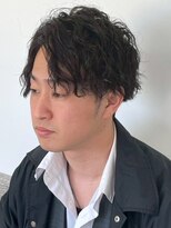 ラギッド 大野城店(RUGGED)&nbsp;波巻きパーマ ツーブロック 眉毛カット センター分け 30代 40代
