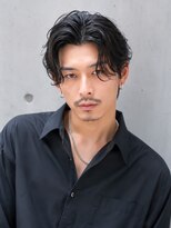 ルービック 枚方(Rubik's)&nbsp;センターパート×ニュアンスパーマで魅せる大人メンズ