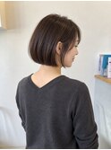 艶ラインのミニマルボブ