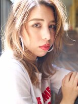 ホットリップ(Hot Lip)&nbsp;HotLip　透け感センターパートフェザーセミロング