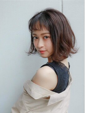 ルティア(Lutia) シースルーバング 似合わせカット★★