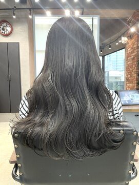 ザシー オモテサンドウ(The C) 20代30代40代◎くすみカーキアッシュ♪髪質改善トリートメント