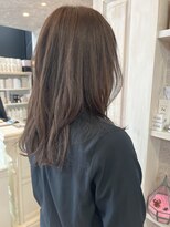 キャアリー(Caary)&nbsp;福山市美容室Caary人気 トレンド秋冬ヘア透け感グレージュ