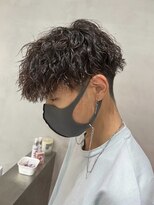 ローウェ バイ フィフス 立川メンズサロン(Louwe by fifth)&nbsp;メンズマッシュパーマニュアンスパーマスパイラルパーマ刈り上げ