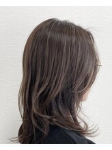 アンバー(Amber) デジタルパーマミニウルフホワイトグレージュ/札幌/南区/川沿10
