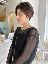 シプレ(cipre) #動きのあるハンサムショート