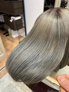 アディクト 東陽町西口(addict) ブリーチ髪質改善縮毛矯正＿ホワイト＿ロング［東陽町］