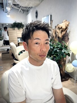 ウノプリールヴァモス(unopulir Vamos) 30代からのアップバングショート
