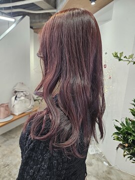 イット(it.) it. YUI コーラルピンク インナーハイライト