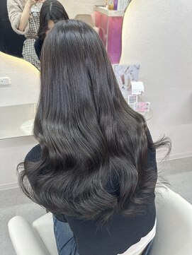 ラビス 池袋(Lovis) イメチェンヘアスタイル/外はねボブ/韓国/池袋