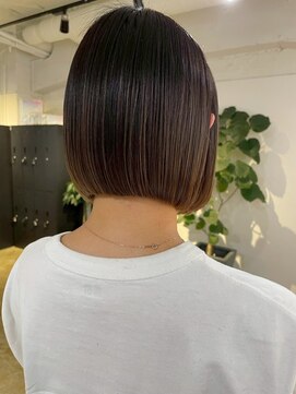 メリー オオサカ(Merly Osaka) mini bob × moca brown