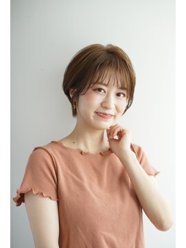 ルフュージュ バイ プロデュース 相模大野店(Refuge by Produce) くびれショート/マロンベージュ