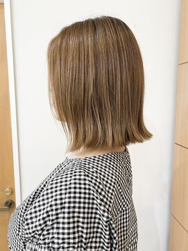 モリオ フロム ロンドン 成増店 【morio成増/一戸】大人かわいい切りっぱなしボブ