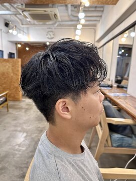 ファルベ(Farbe) フェザー/サーフカール/センターパート/波巻きツイスパ