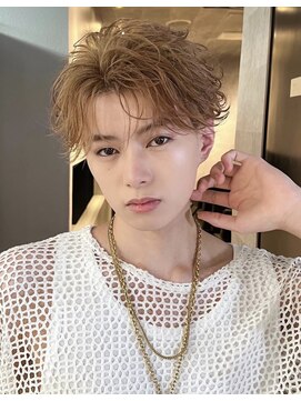 アストラ(ASTRA) MEN’S HAIR/波巻きツイストスパイラル/リバースセンターパート