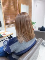 ステラバイケンジ 藤沢(STELLA by KENJE)&nbsp;白髪ぼかし細めハイライト30代40代50代【藤沢　藤沢駅】