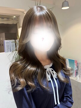 コレット 宇都宮(collet Gigi) 透明感たっぷりオリーブグレージュ♪
