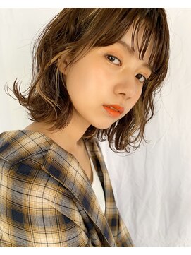 ステイシー(stay she) インナーカラー × アッシュベージュ