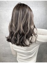 アンダーバーホワイト 鳳店(_WHITE)&nbsp;☆ギャルにならない大人ハイライト♪☆