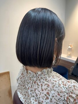 アルボーテルジェ(Art BeAute' ROUGET) ナチュラル可愛い　コンパクトなミニボブ　学生/20代/30代/40代