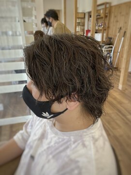 ロルド シェリ(Rold Cheri) ナチュラルツイストパーマウルフ