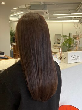 ピシェ ヘア デザイン(Piche hair design) 艶ストレートヘア/ナチュラルブラウン