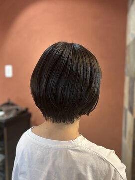 ブランカ(blanca) くびれボブ