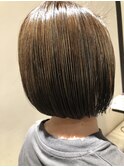 ショートボブ