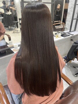 オーウェル 銀座(Owelle) 銀座　cheri 透明感ブラウン×髪質改善サイエンスアクア