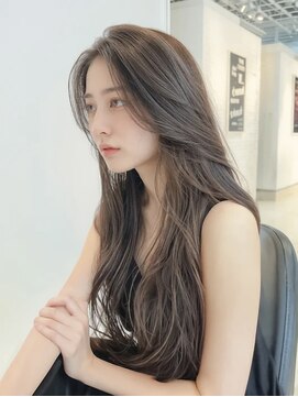 ミシェリー 新宿店(misherry) ネビージュ黒髪小顔ブルーカラーオージュア艶々姫カットレイヤー