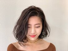 大人女性にオススメ《色っぽウェーブヘア》