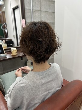 アイナ(AINA) パーマショート