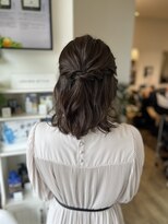 ルシードスタイル　ムースユイット(LUCIDO STYLE mousse8)&nbsp;結婚式やお呼ばれに♪人気のハーフアップ