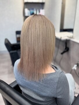 ジゼル 中津大分(GiseL) ハイトーンミルクティーカラー