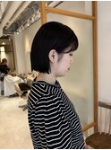 あごラインの切りっぱなしボブ☆