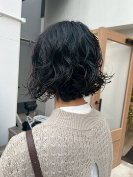 ロッカ(ROCCA) グランマッシュラフニュアンスボブ