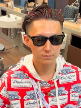 エンドカラー×ガイルヘアのバーバー流ストリートオールバック