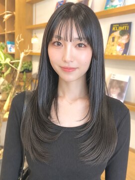 ルエ(rue) 韓国ヘア 韓国レイヤー 顔周りレイヤー ココアブラウン 艶髪