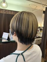 ジャストビューティー シュシュ 横須賀中央店(Just Beauty Chou Chou) 【根岸真奈美】レディースショート/アンブレラカラー
