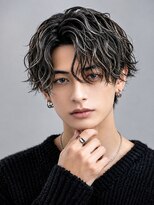 グレイバイニューヨークニューヨーク 京都北大路(Gray by NYNY)&nbsp;ツイストスパイラル×45%ハイライト/京都/メンズ/ブリーチパーマ