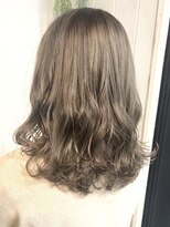 ネクストハラジュク(NEXT HARAJUKU)&nbsp;メルティーカラーフェミニンロング似合わせカット[原宿/表参道]