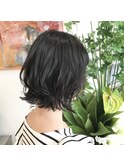 大人の外ハネボブ×ツヤ感ブラック