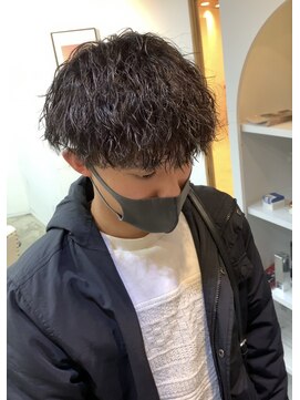 リヴ オオサカ(LIV OSAKA) ツイストスパイラルパーマ ツイスパ マッシュ ツイストパーマ