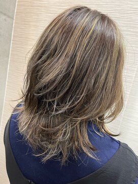 ニーゼロゼロナナ(2007) ハイライトカラー