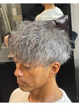 デルフィーノ ヘアーパフォーム(delfino hair perform) ツイストスパイラルパーマシルバースパイラル波巻きパーマ