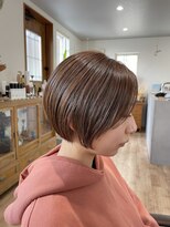 レター(Letter) ショート×ベージュカラー